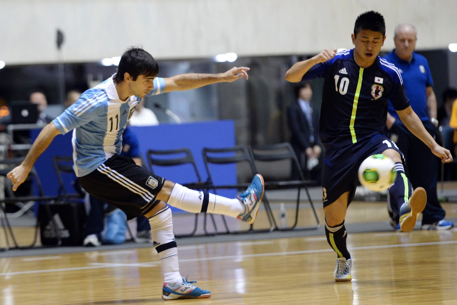 Duniafutsal Keep Calm And Playing Futsal